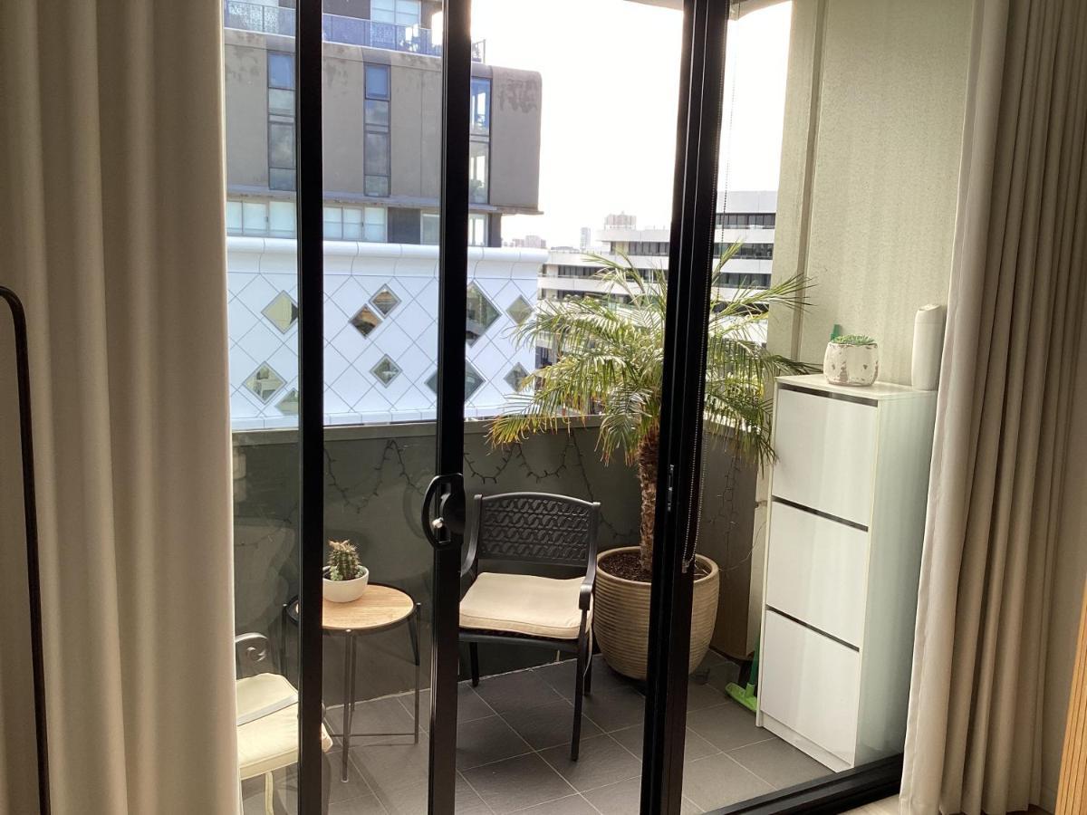 In The Heart Of Port Melbourne Appartement Buitenkant foto