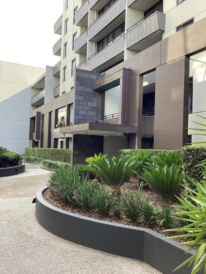 In The Heart Of Port Melbourne Appartement Buitenkant foto