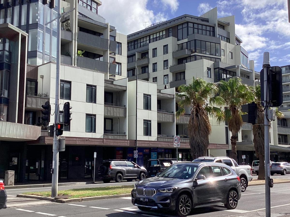 In The Heart Of Port Melbourne Appartement Buitenkant foto